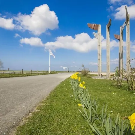 Holiday home Haus Wildrose Nordstrand