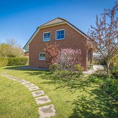 Holiday home Haus Wildrose *
